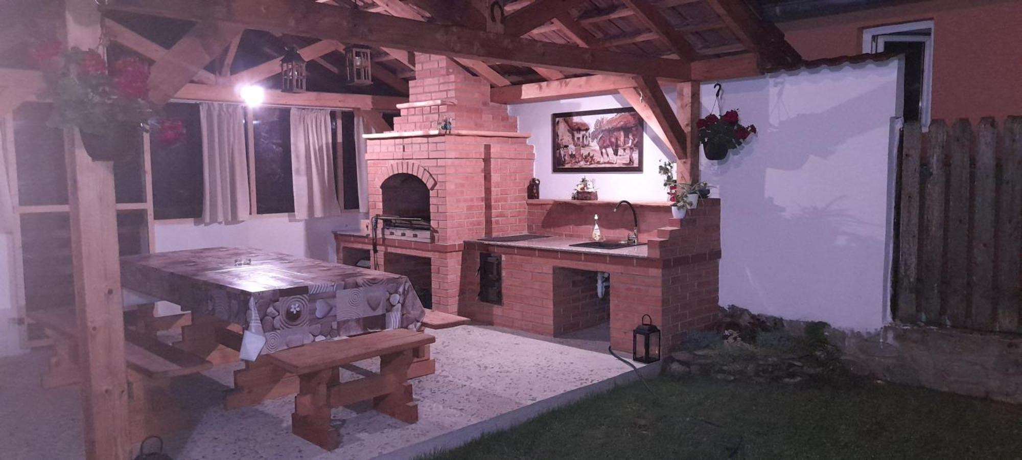 Вилла Casa Iulia & Matei Кырцишоара Экстерьер фото